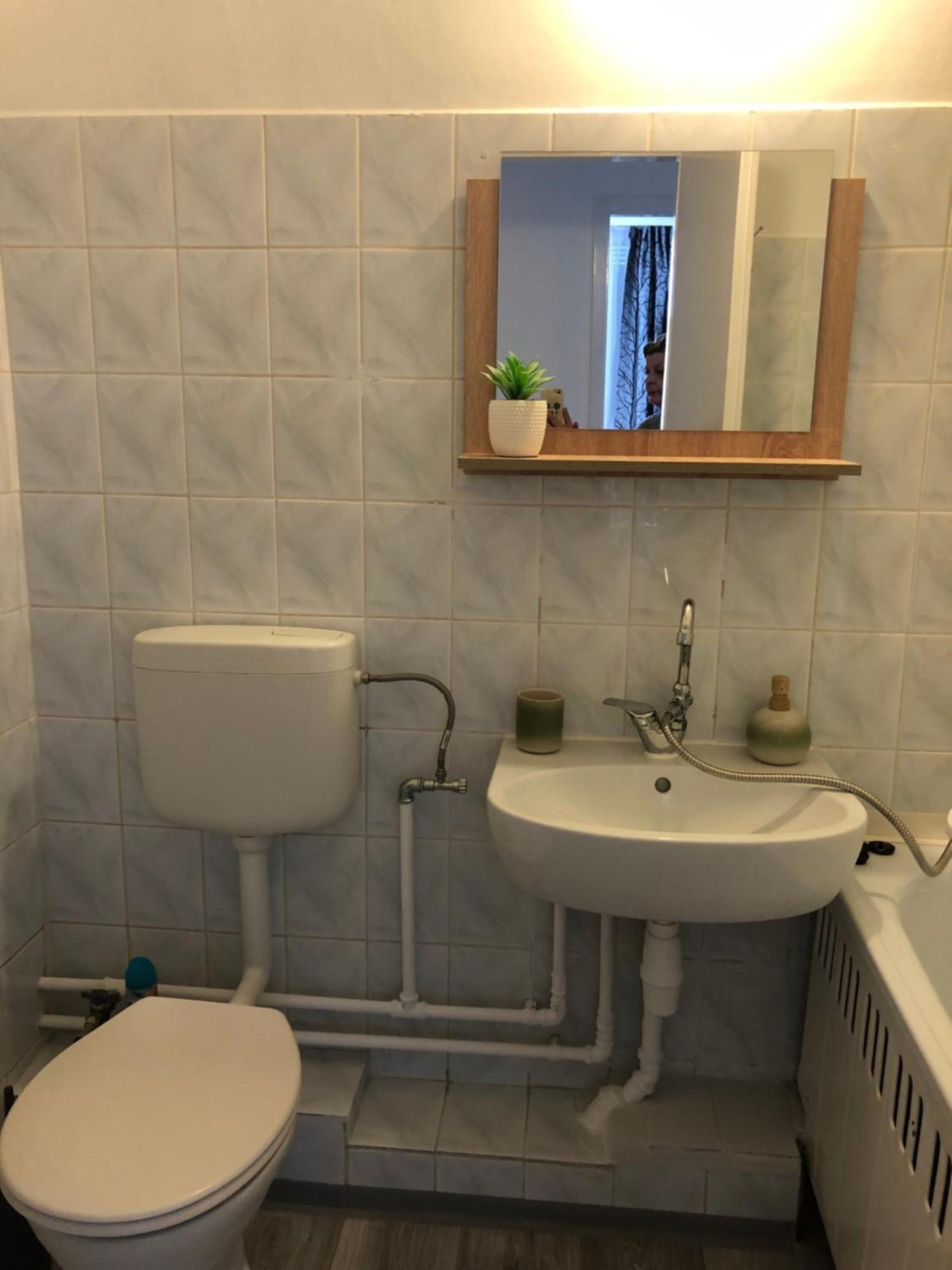 Juti Apartman Eger Exteriör bild